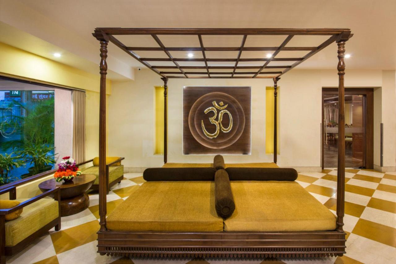 Hotel Abigail Goradia's Shirdi Exterior foto