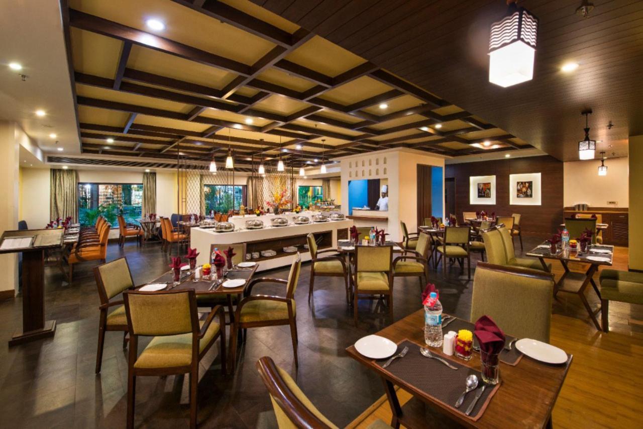 Hotel Abigail Goradia's Shirdi Exterior foto